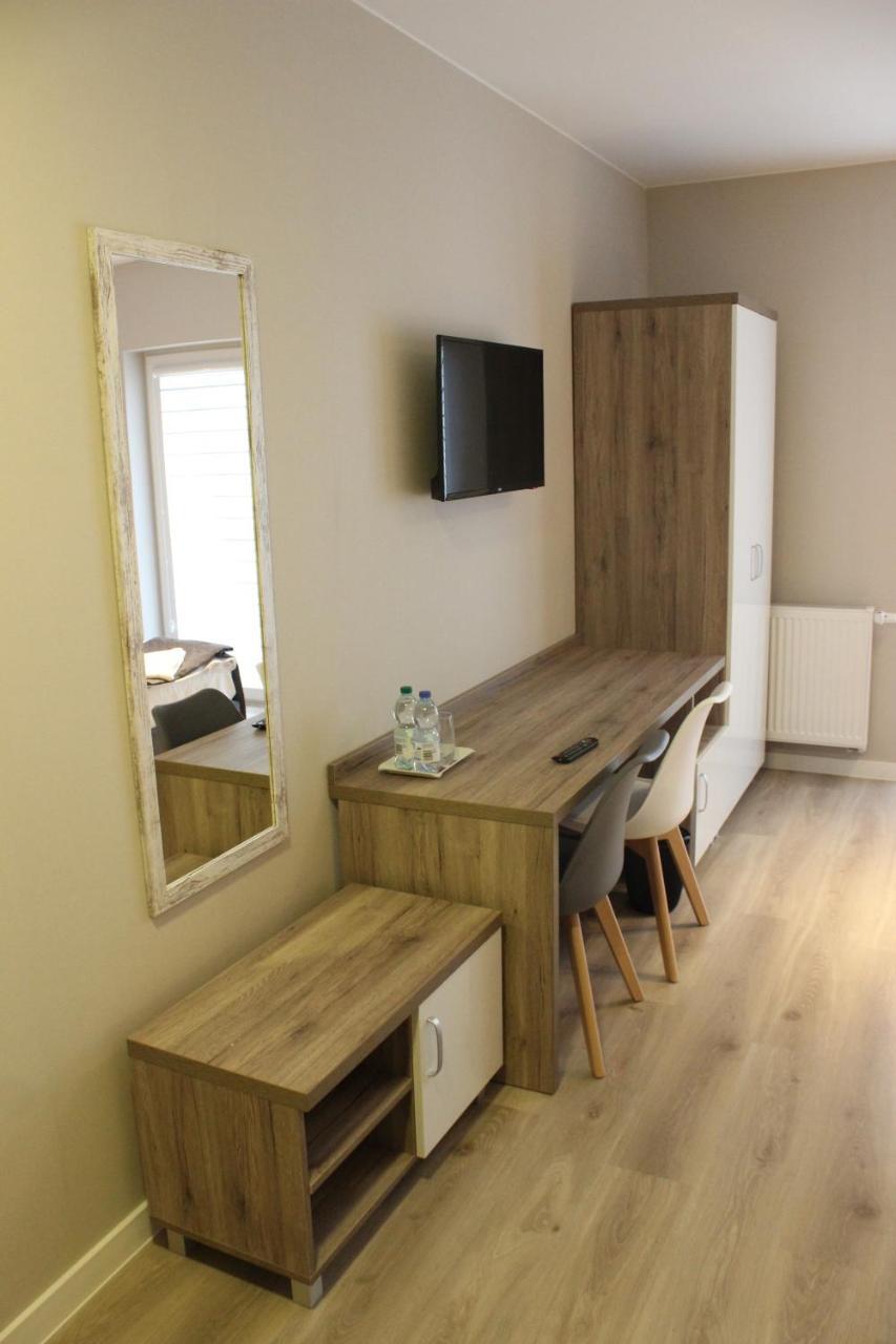 Hotel Pod Strzecha Kielce Exterior foto