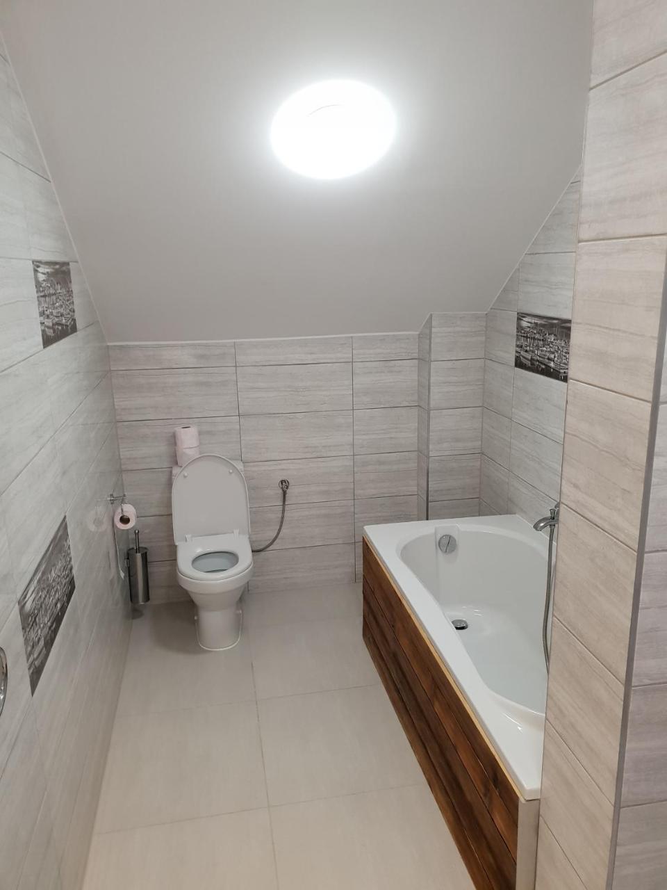 Hotel Pod Strzecha Kielce Exterior foto